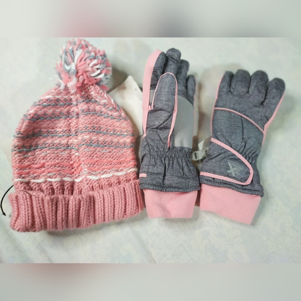 Pink winter hat and gloves set